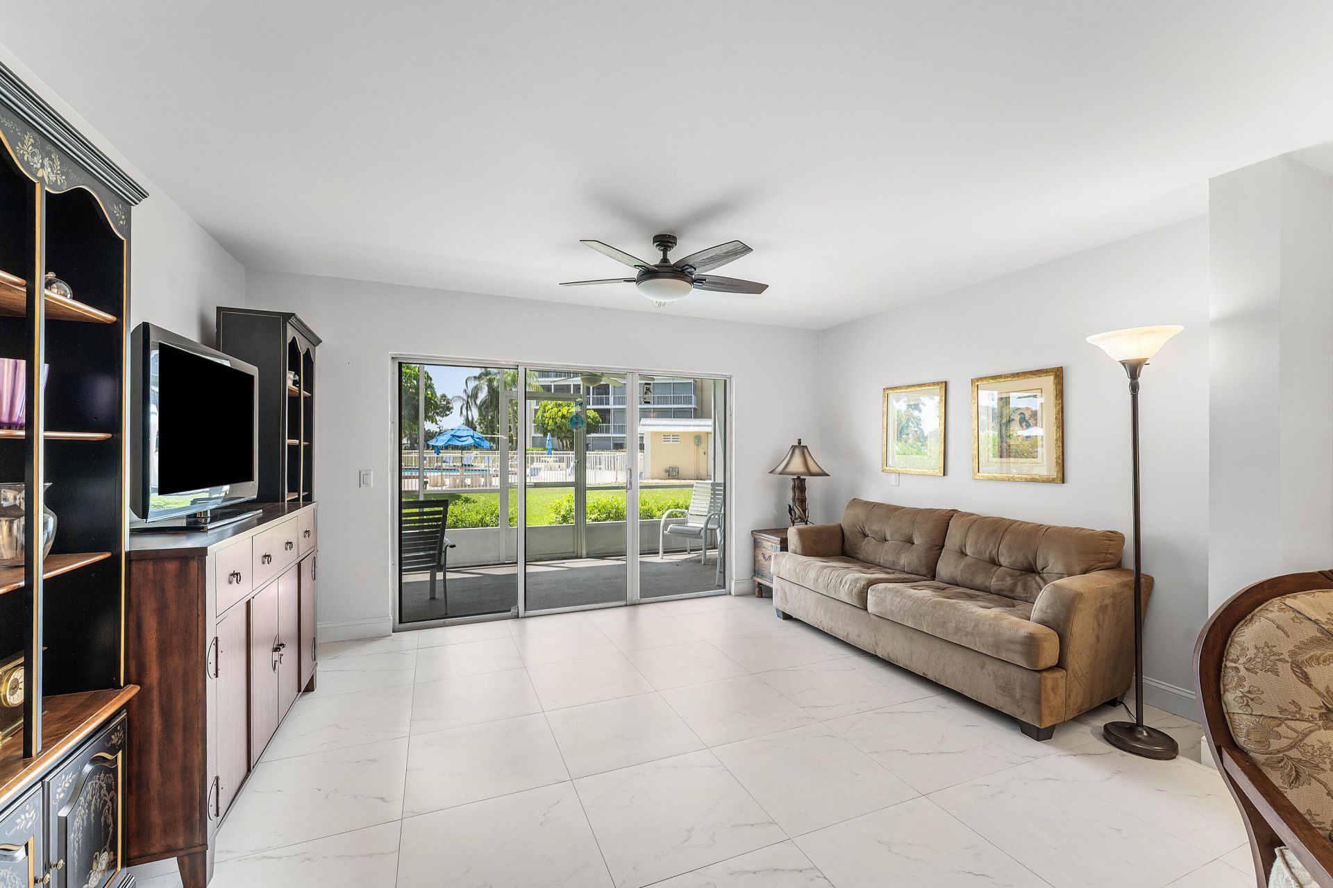 250 John F Kennedy Drive, Unit 107, Atlantis, FL 33462 Photo