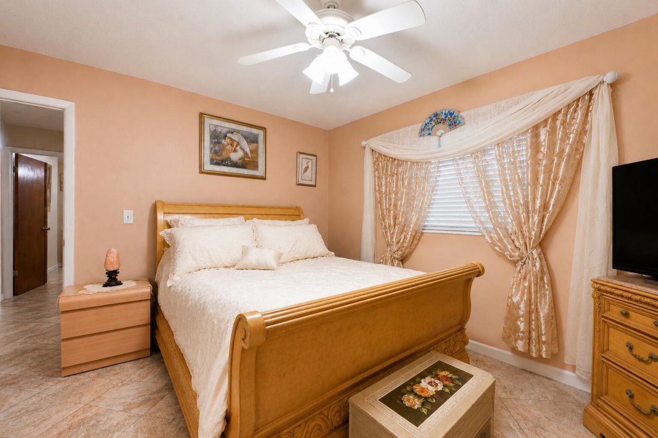 1229 SW Cynthia Street, Port Saint Lucie, FL 34983 Photo