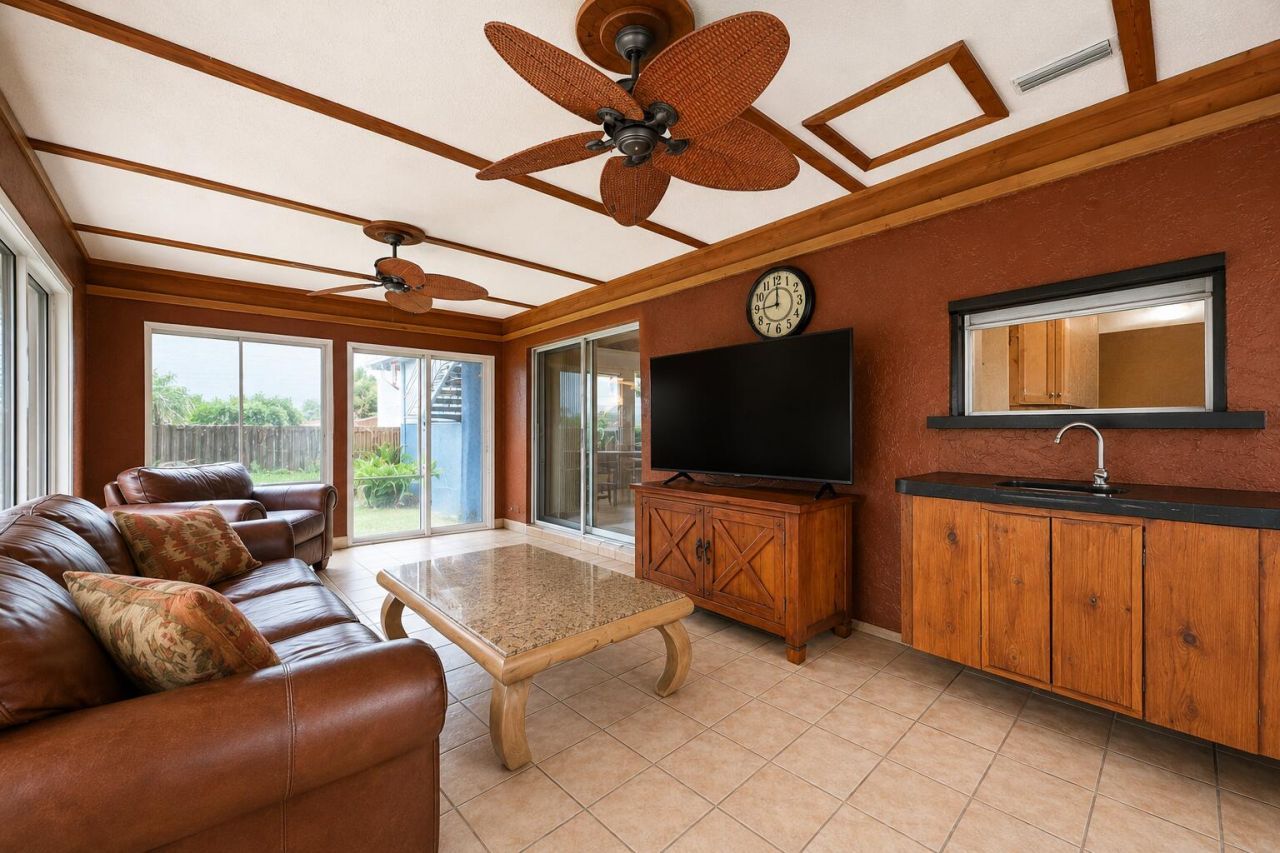 1229 SW Cynthia Street, Port Saint Lucie, FL 34983 Photo