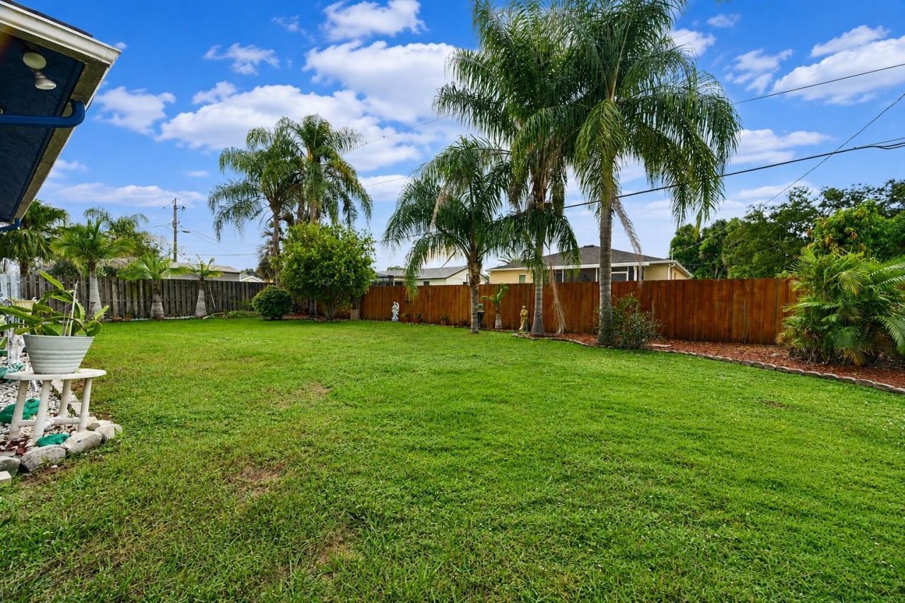 1229 SW Cynthia Street, Port Saint Lucie, FL 34983 Photo