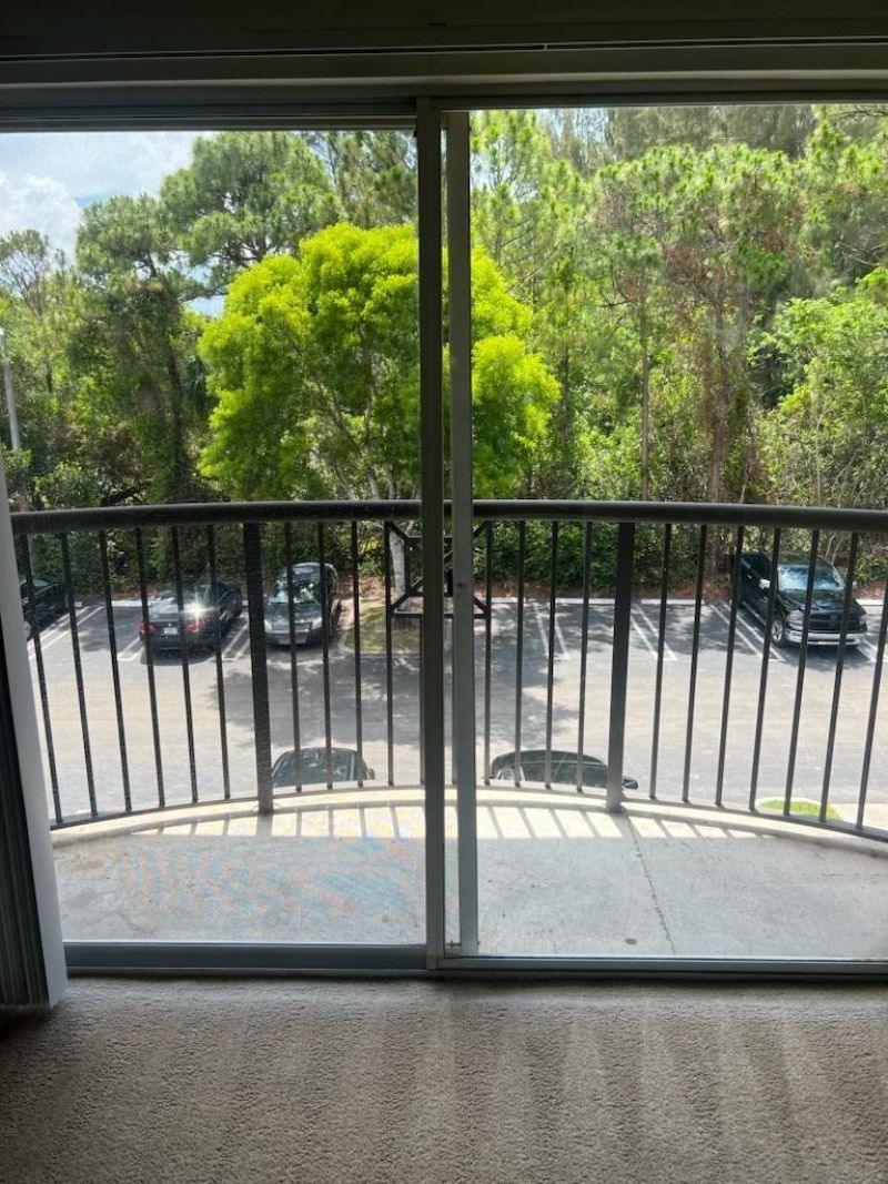 4177 N Haverhill Road, Unit 810, West Palm Beach, FL 33417 Photo