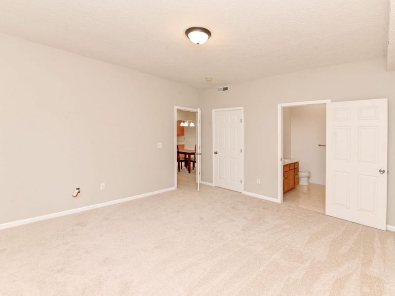 4240 Endeavor Drive, Unit 103, Colerain Township, OH 45252 Photo 13