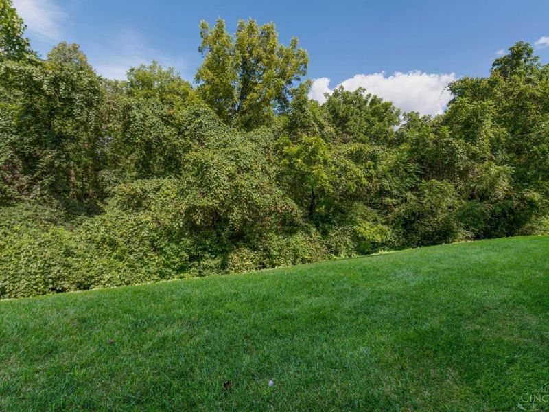 4240 Endeavor Drive, Unit 103, Colerain Township, OH 45252 Photo 23