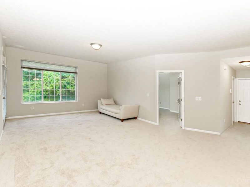 4240 Endeavor Drive, Unit 103, Colerain Township, OH 45252 Photo 4