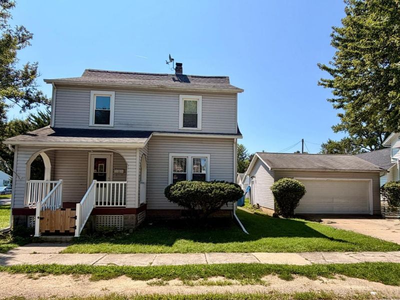 400 S Collinwood Boulevard, Fremont, OH 43420 Photo 3