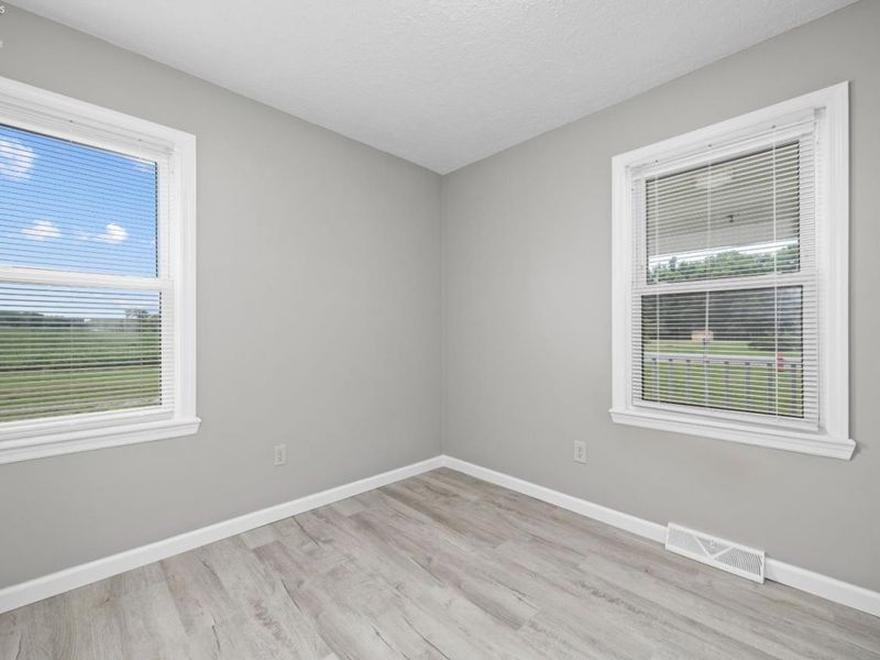 6485 Russia Rd., South Amherst, OH 44001 Photo 16