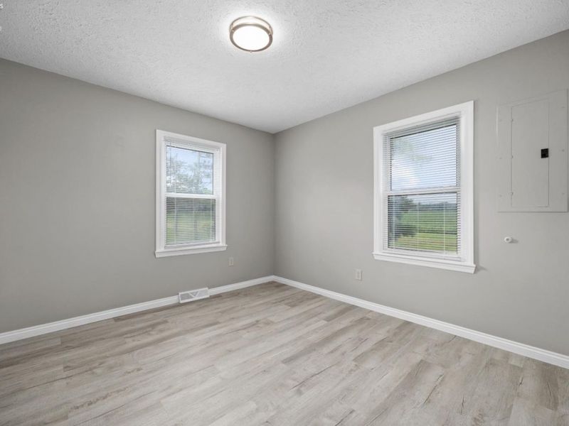 6485 Russia Rd., South Amherst, OH 44001 Photo 19