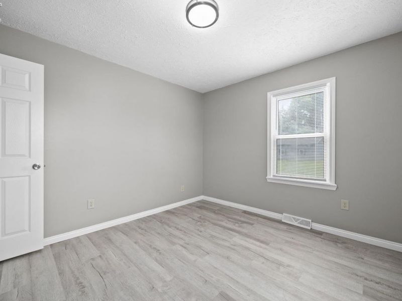 6485 Russia Rd., South Amherst, OH 44001 Photo 22