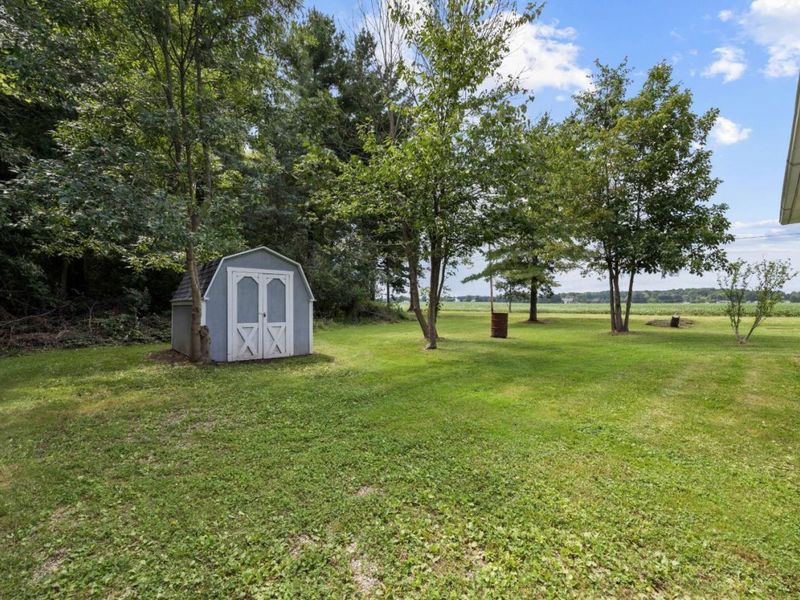 6485 Russia Rd., South Amherst, OH 44001 Photo 32