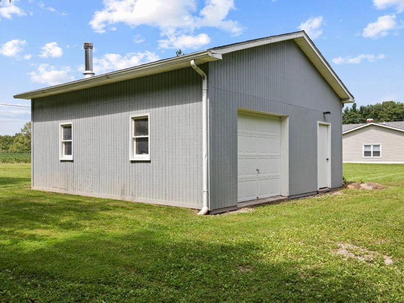 6485 Russia Rd., South Amherst, OH 44001 Photo 33