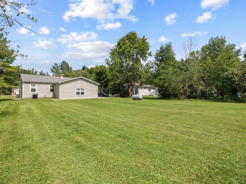 6485 Russia Rd., South Amherst, OH 44001 Photo 35