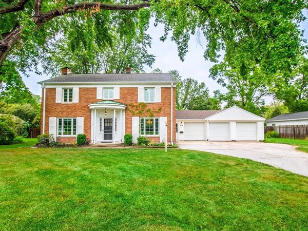 416 ARROWHEAD DRIVE, Green Bay, WI 54301