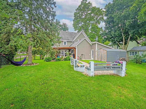 215 CHURCH Street, Brooklyn, WI 53521