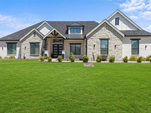 2315 Doe Crossing , Caddo Mills, TX 75135