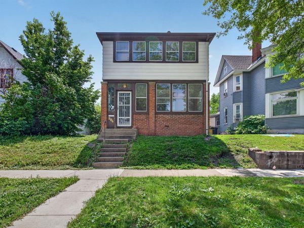 804 Sherburne Avenue , Saint Paul, MN 55104