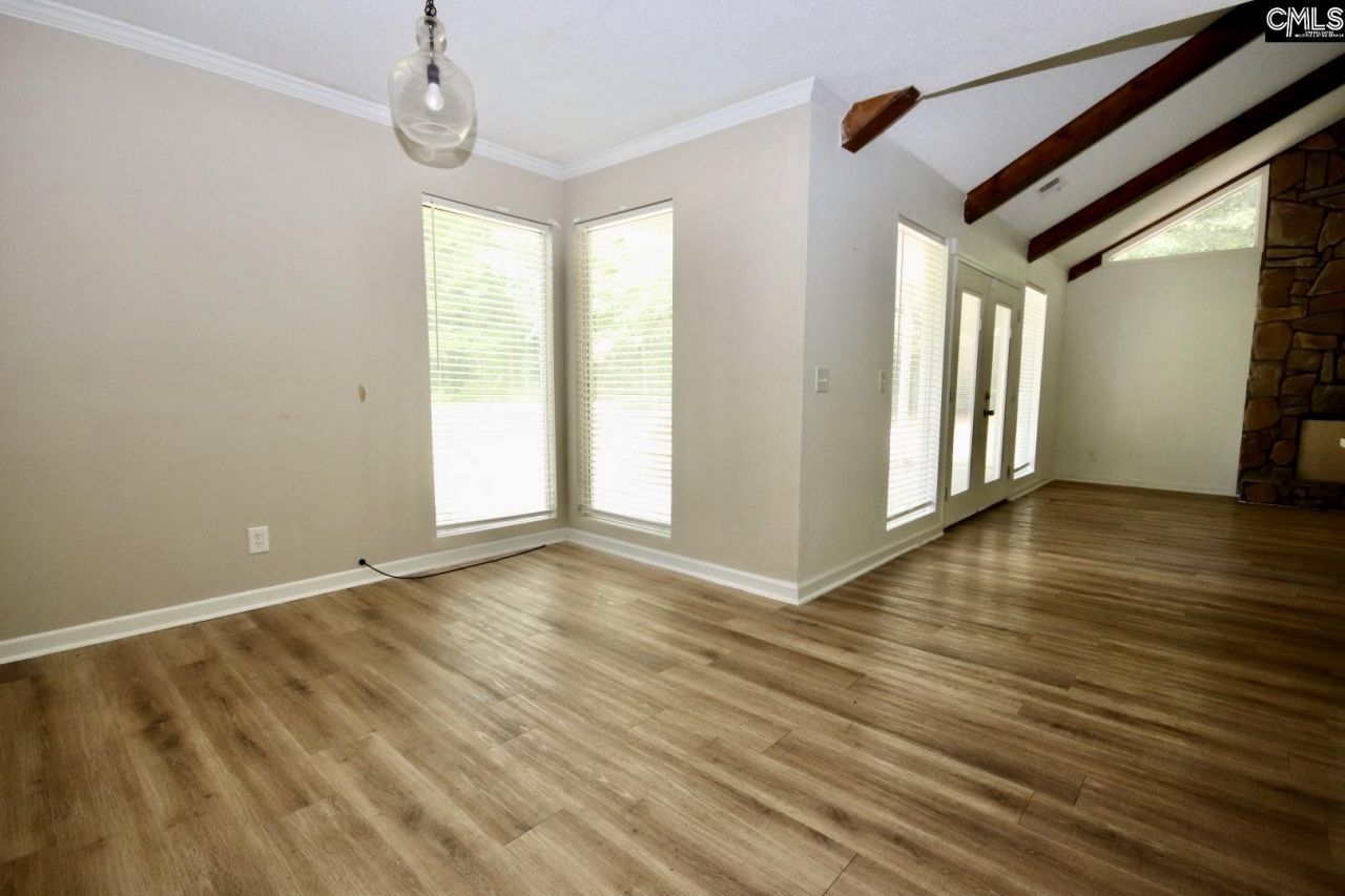 2905 Scotsman Road  Photo 22