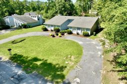 2905 Scotsman Road  photo 4
