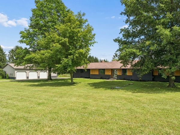 2017 Hazelton-Etna Road SW, Pataskala, OH 43062