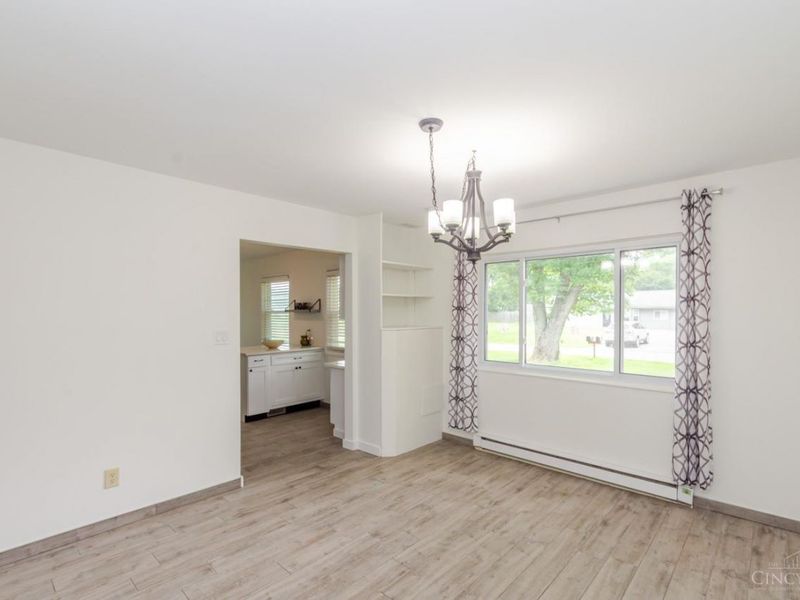 701 Easter Drive, Carlisle, OH 45005 Photo 10