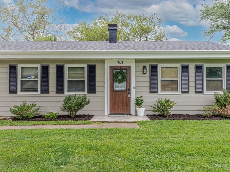 701 Easter Drive, Carlisle, OH 45005 Photo 3