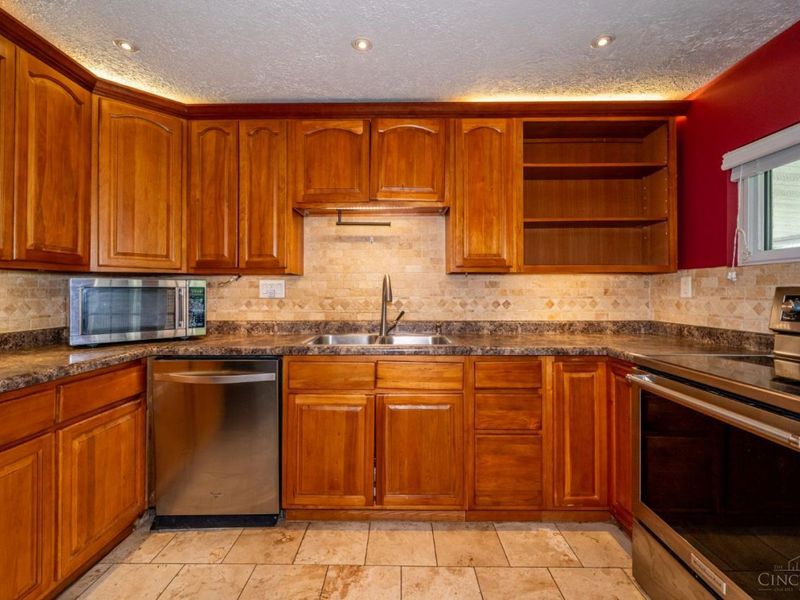 1134 Dayket Circle, Miamisburg, OH 45342 Photo 8