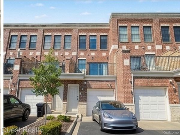 218 Mill Street , Rochester, Mi 48307