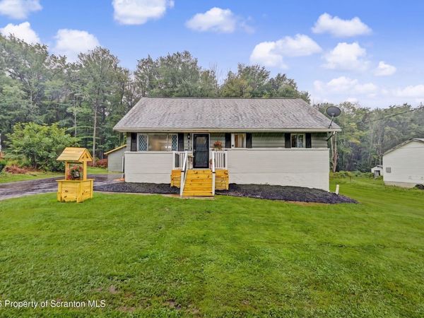 817 Drinker Turnpike , Covington Twp, PA 18424