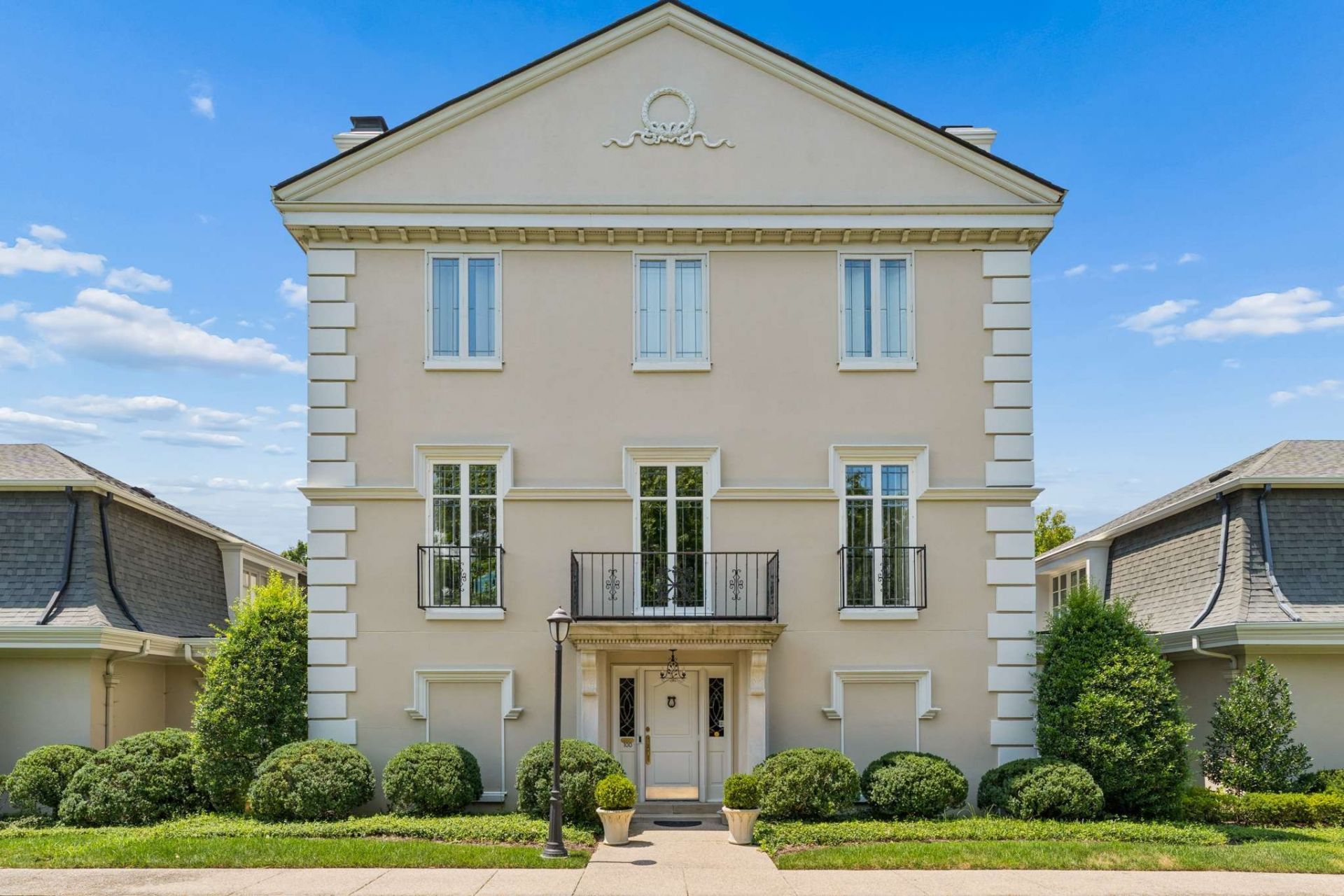 615 Belle Meade Blvd, Unit 100, Nashville, TN 37205 Main Photo