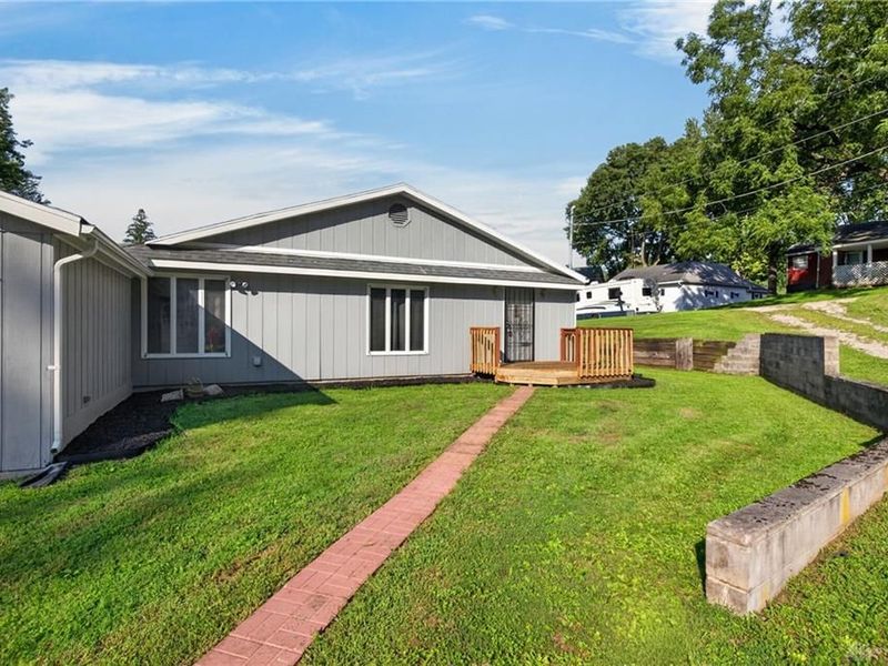 463 Towpath Trail, Piqua, OH 45356 Photo 3