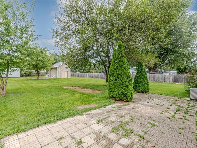 701 Easter Drive, Carlisle, OH 45005 Photo 23