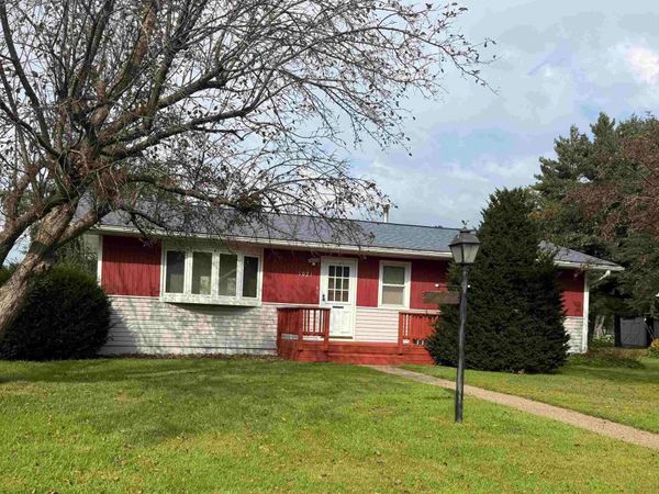1021 S 14th Street, Prairie Du Chien, WI 53821
