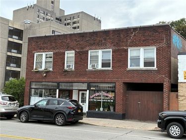 853-857 S Clinton Avenue , Rochester, NY 14620