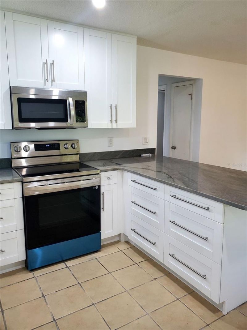 1020 70th Street N, Saint Petersburg, FL 33710 Photo