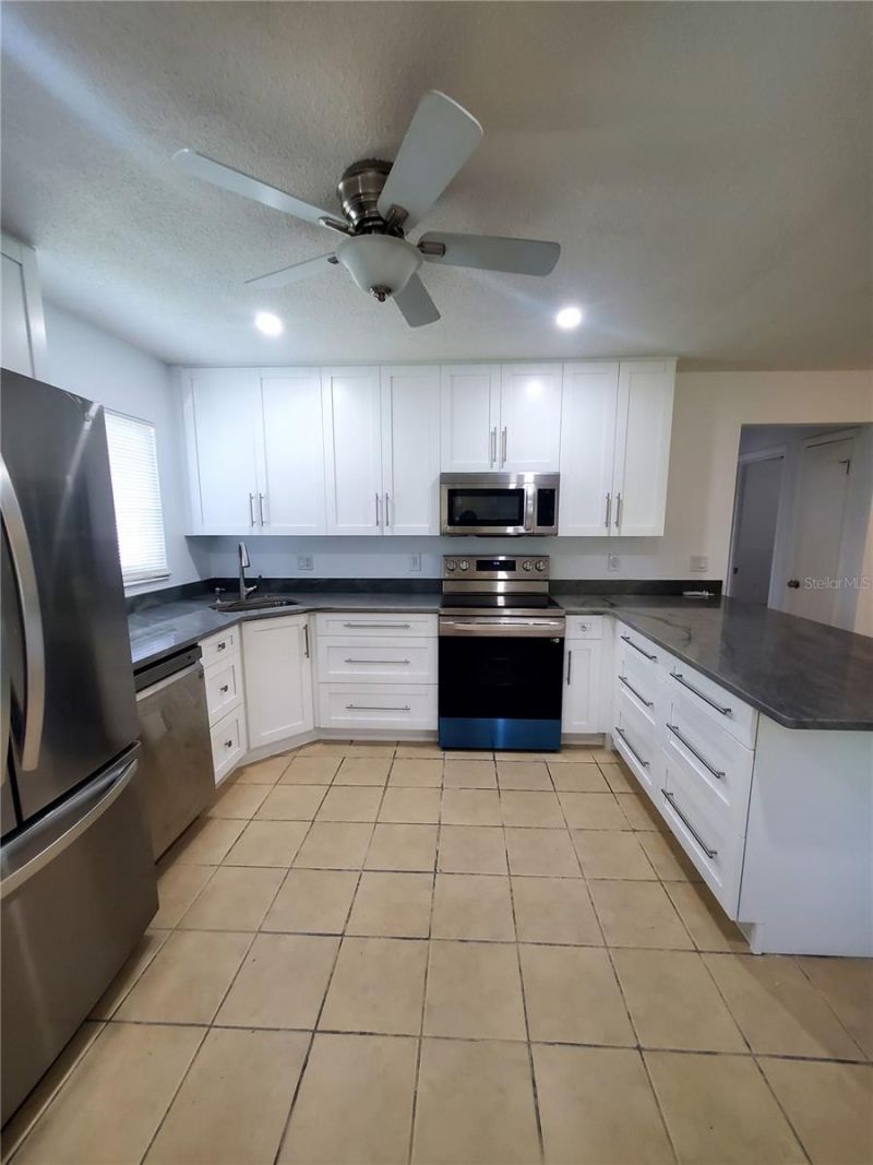 1020 70th Street N, Saint Petersburg, FL 33710 Photo