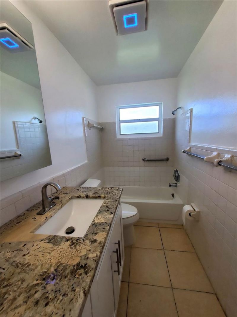 1020 70th Street N, Saint Petersburg, FL 33710 Photo