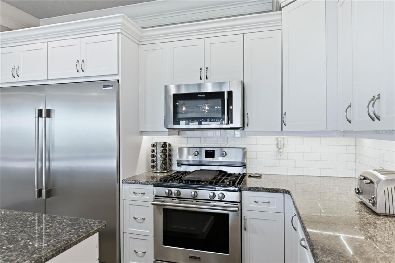 5777 Elisabethan Lane, New Port Richey, FL 34652 Photo