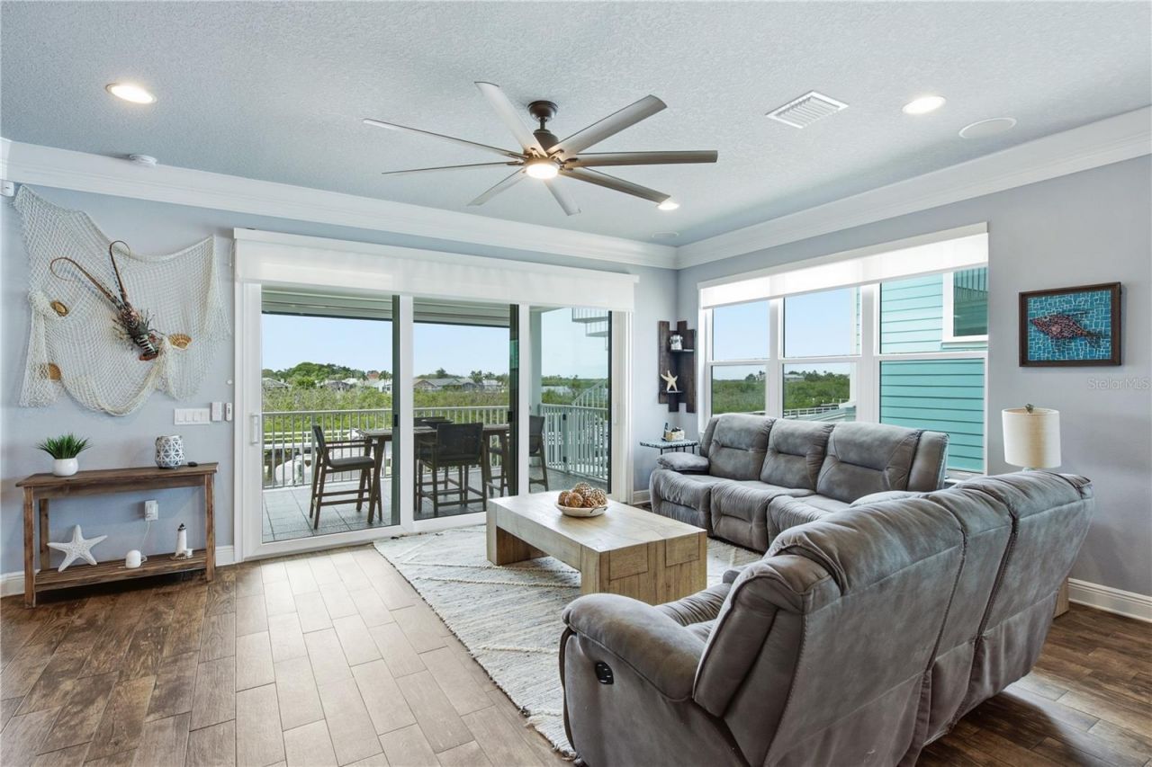5777 Elisabethan Lane, New Port Richey, FL 34652 Photo