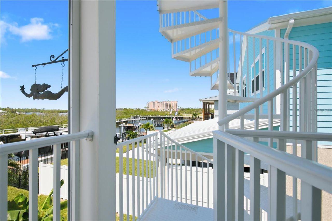 5777 Elisabethan Lane, New Port Richey, FL 34652 Photo