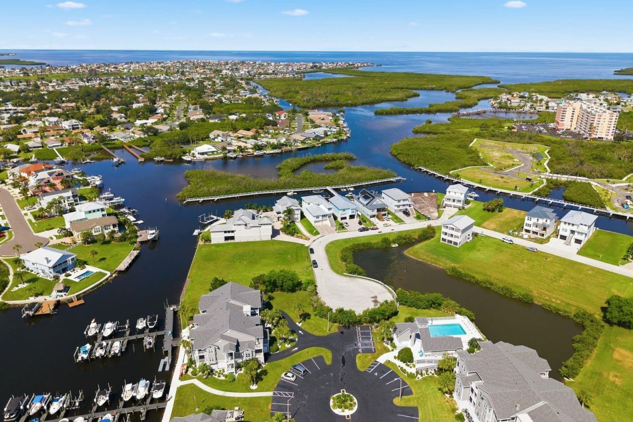 5777 Elisabethan Lane, New Port Richey, FL 34652 Photo