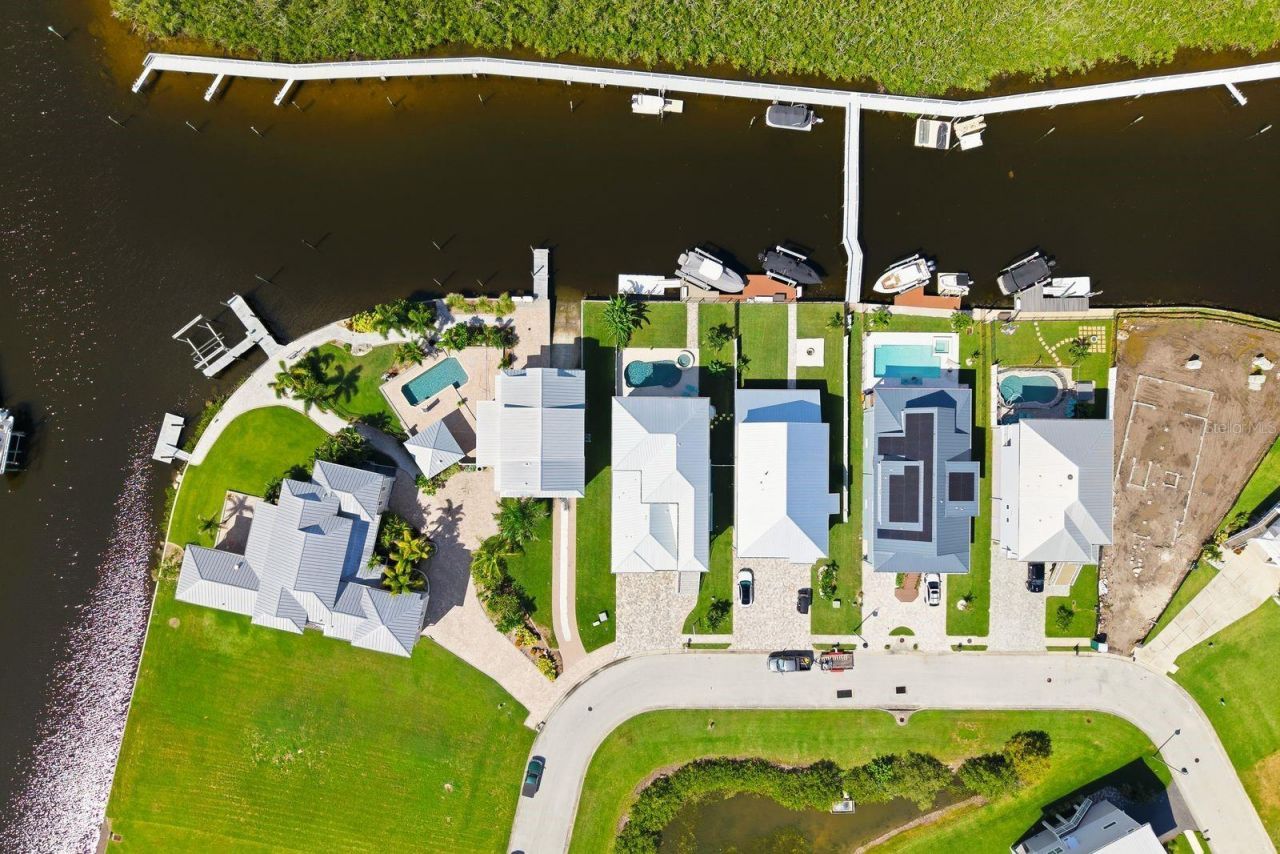 5777 Elisabethan Lane, New Port Richey, FL 34652 Photo
