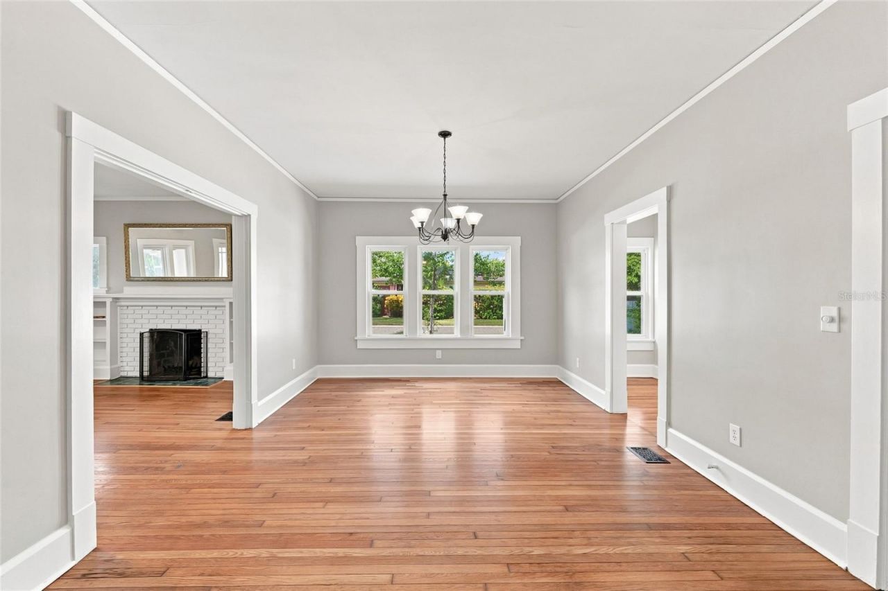 4595 9th Avenue N, Saint Petersburg, FL 33713 Photo