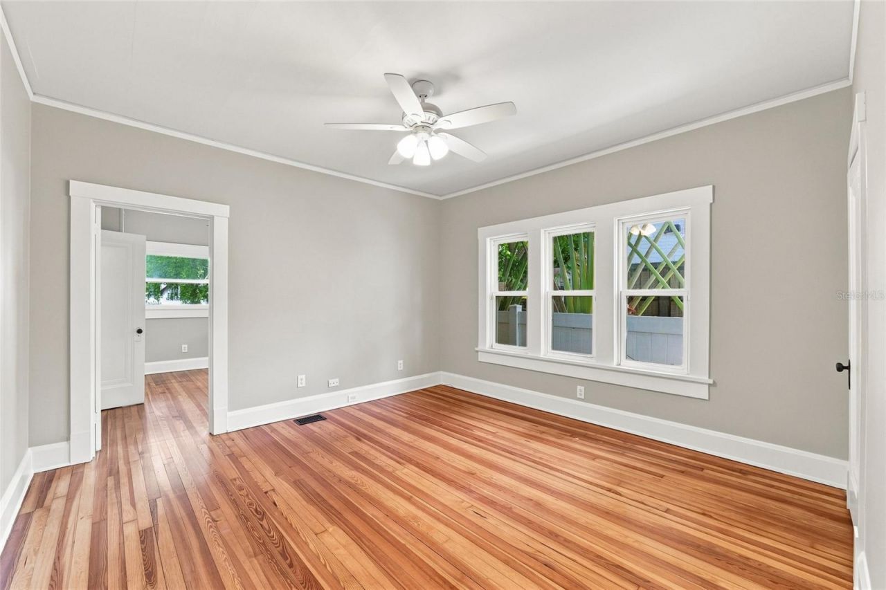 4595 9th Avenue N, Saint Petersburg, FL 33713 Photo