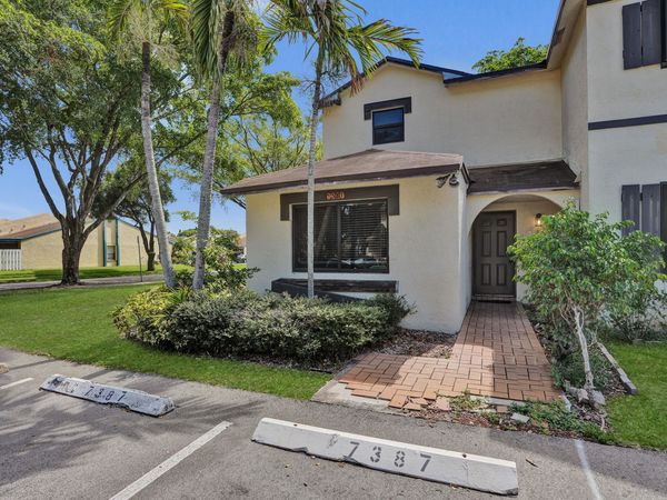 7387 NW 34th Street, Lauderhill, FL 33319