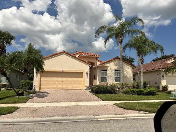 438 Sunview Way, Port St. Lucie, FL 34986