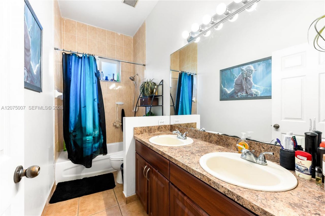 20562 SW 324 St, Homestead, FL 33030 Photo