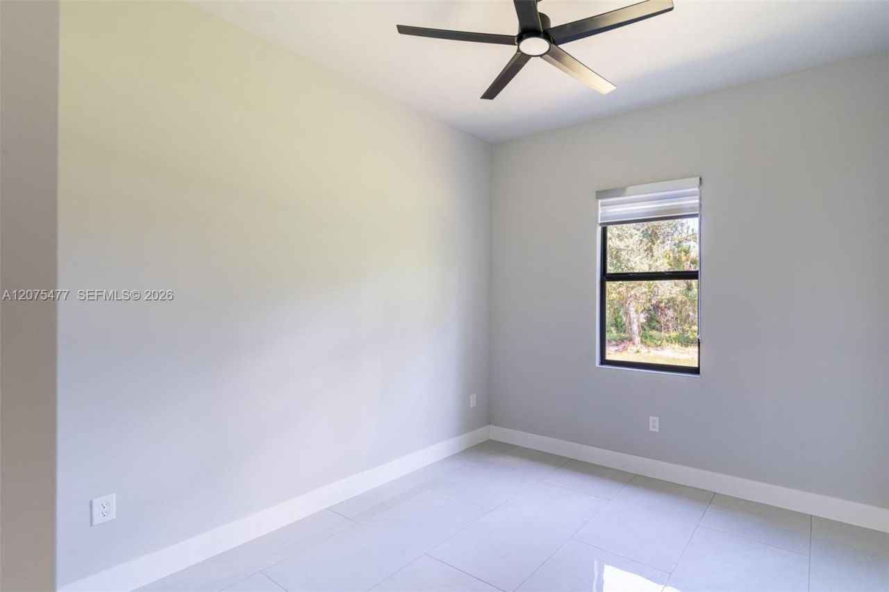 1015 E Bagget St , Lehigh Acres, FL 33974 Photo