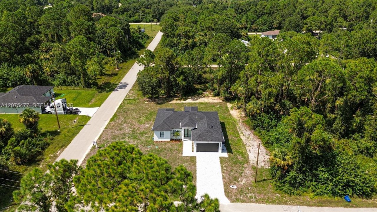 1015 E Bagget St , Lehigh Acres, FL 33974 Photo