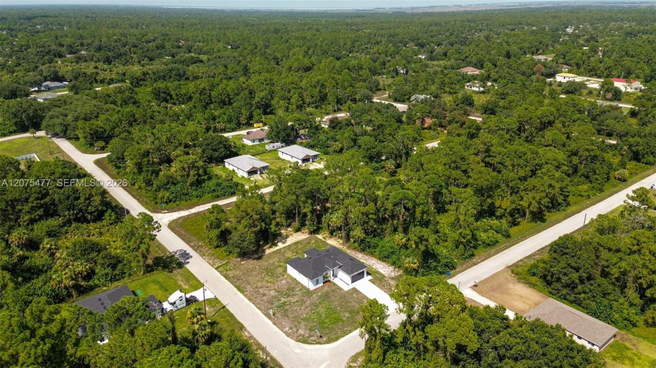 1015 E Bagget St , Lehigh Acres, FL 33974 Photo