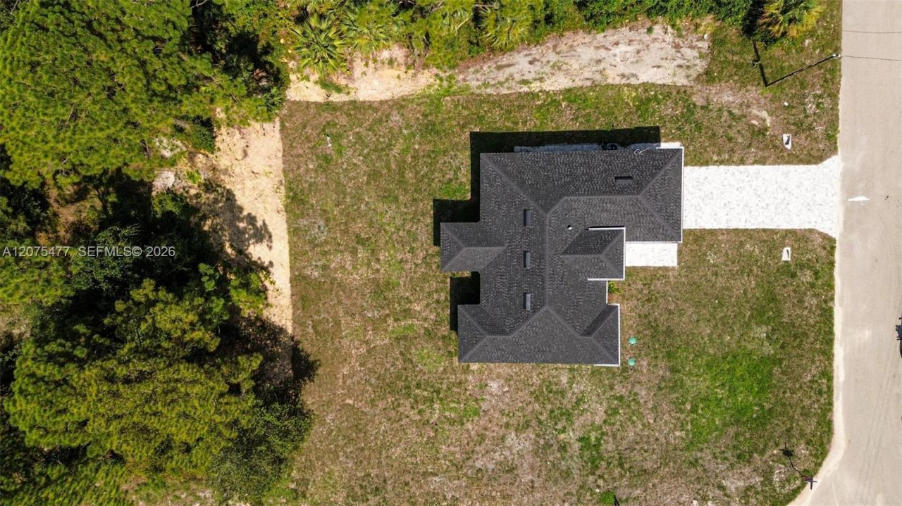 1015 E Bagget St , Lehigh Acres, FL 33974 Photo