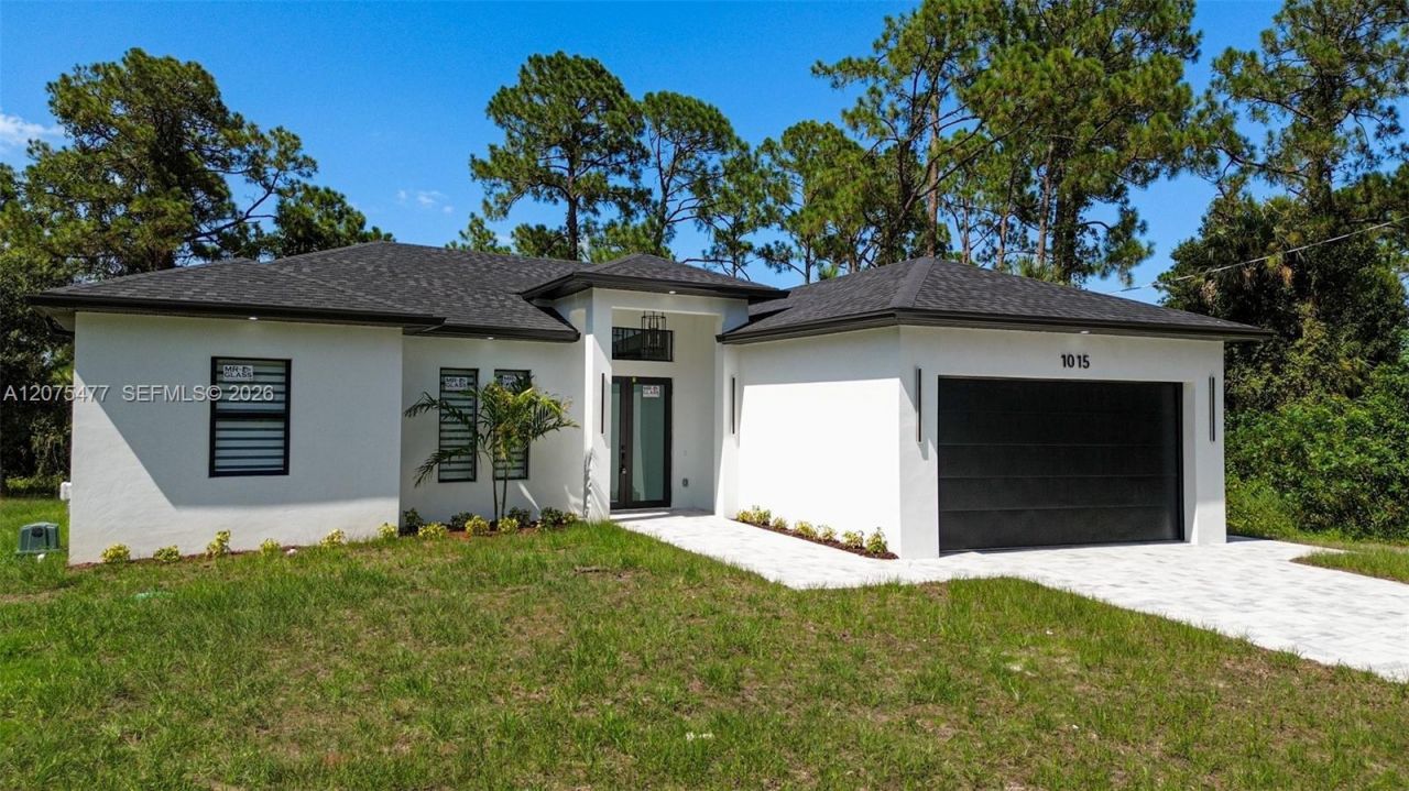1015 E Bagget St , Lehigh Acres, FL 33974 Photo
